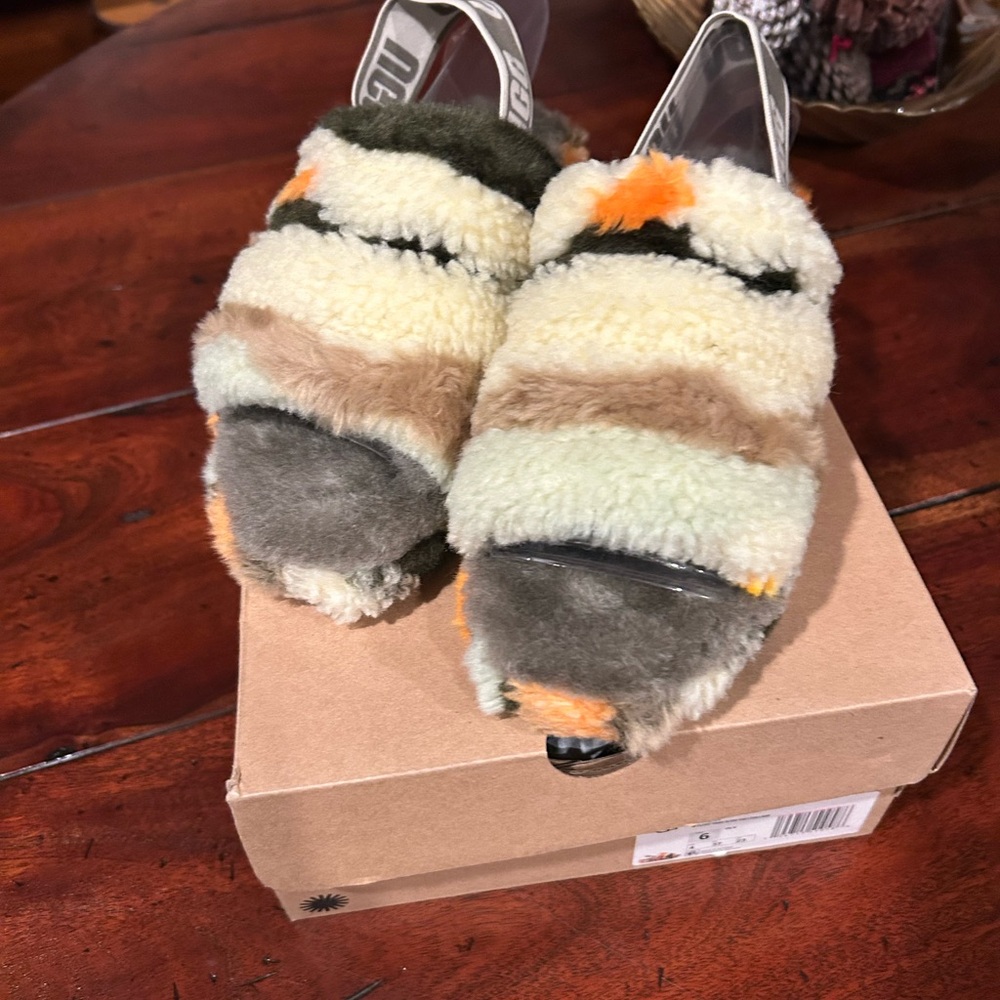 UGG Fuzzy Striped Slippers - Multicolor